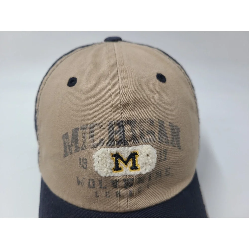 University of Michigan Wolverines Strapback Adjustable (Fits Small) Hat Cap NCAA